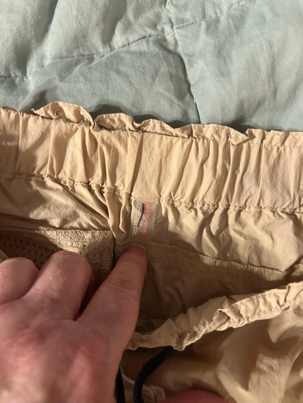 Free People In The Wild Long Hike Shorts NWOT - Picture 5 of 7